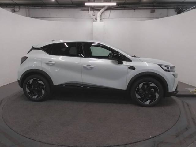 Renault Captur image 6