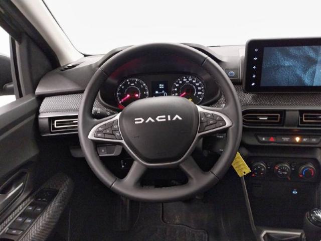 Dacia Sandero image 1