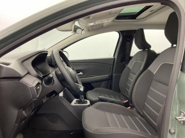 Dacia Sandero image 8