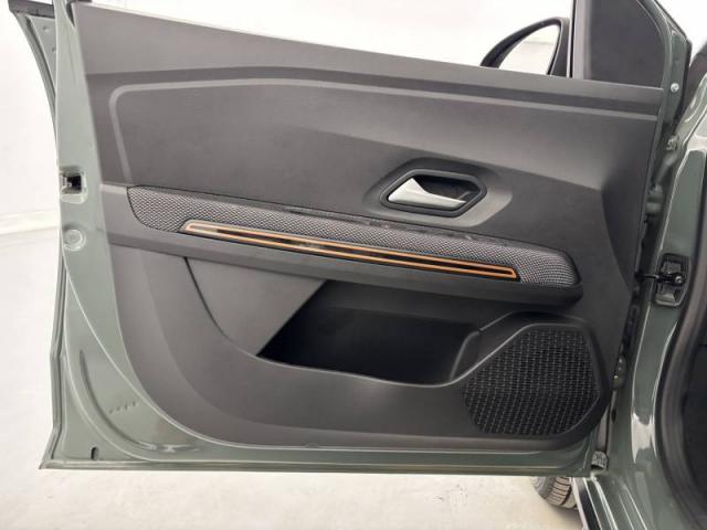 Dacia Sandero image 1