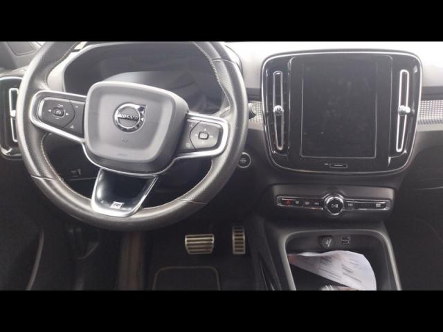Volvo Xc40 image 4