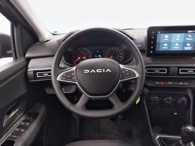 Dacia Sandero image 8