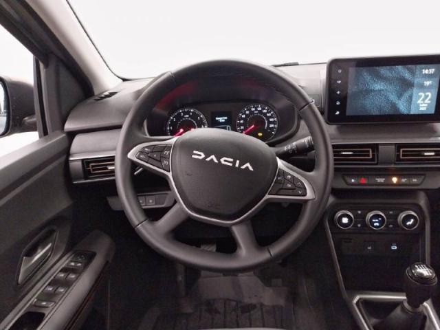 Dacia Jogger image 1