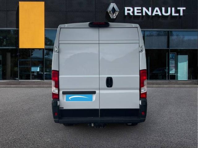 Peugeot Boxer image 2