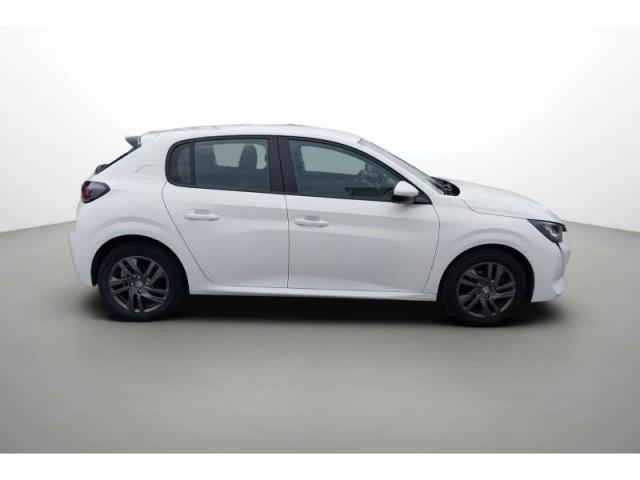 Peugeot 208 image 8