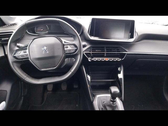 Peugeot 208 image 7