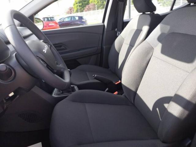 Dacia Sandero image 9