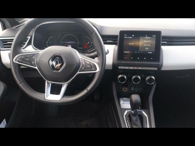 Renault Clio image 8