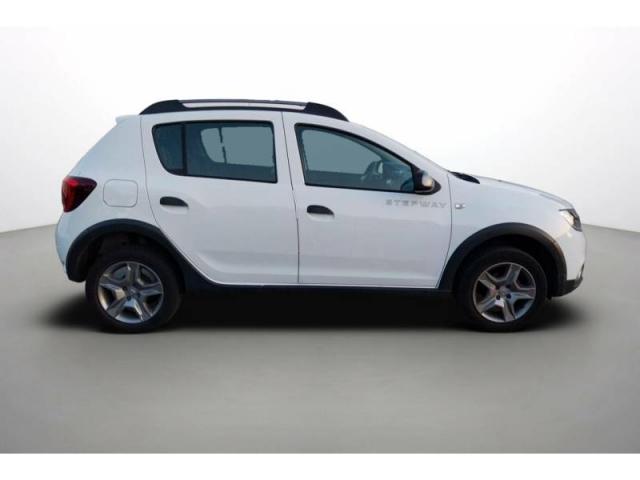 Dacia Sandero image 1