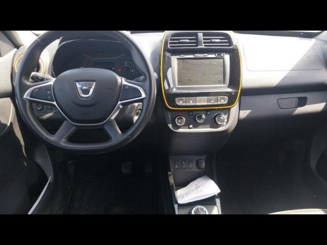 Dacia Spring image 2