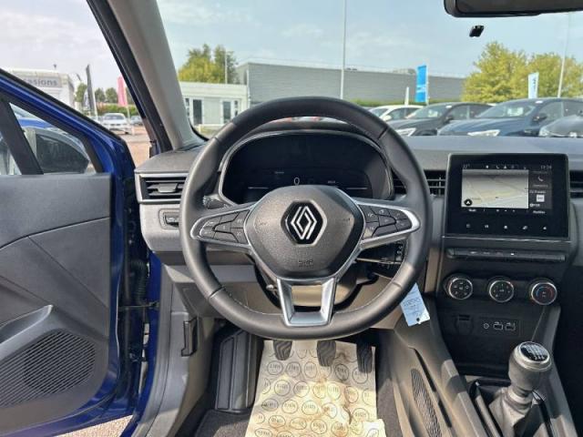 Renault Clio image 2