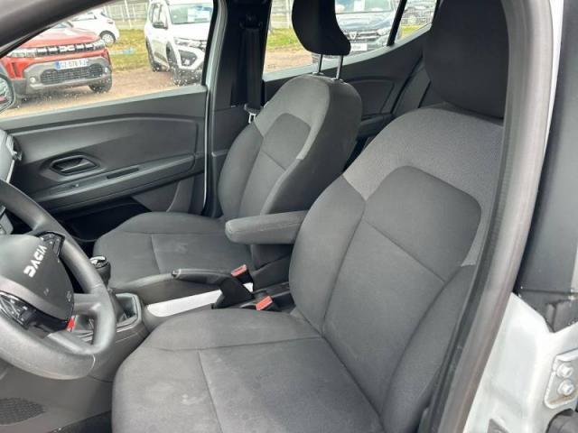 Dacia Sandero image 4