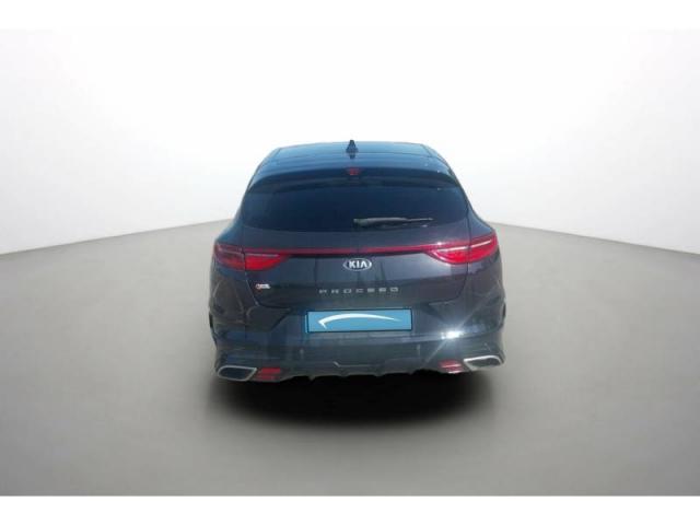 Kia Pro_cee'D image 8