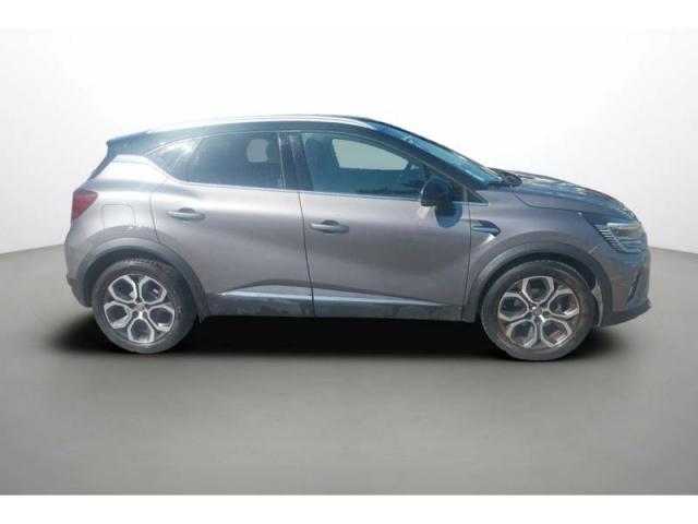 Renault Captur image 8