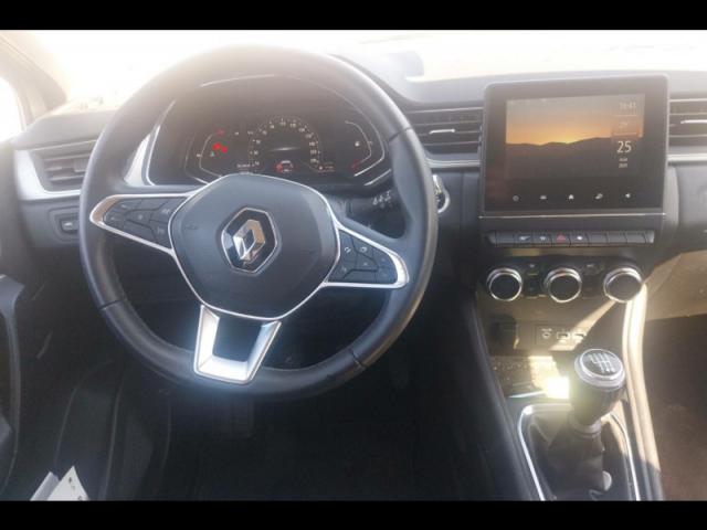 Renault Captur image 1