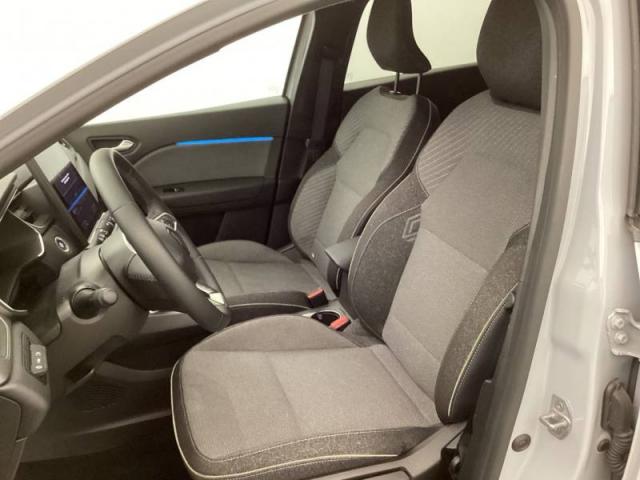 Renault Captur image 2