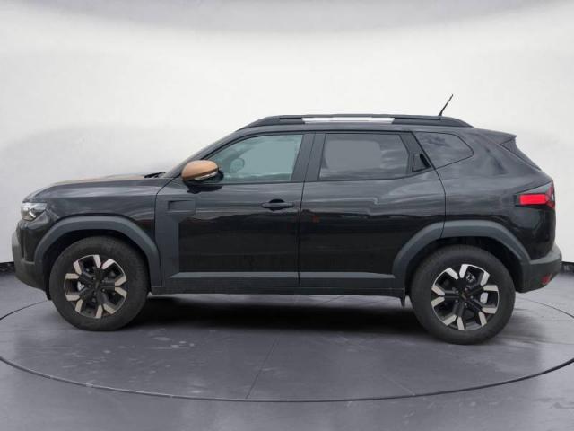 Dacia Duster image 1