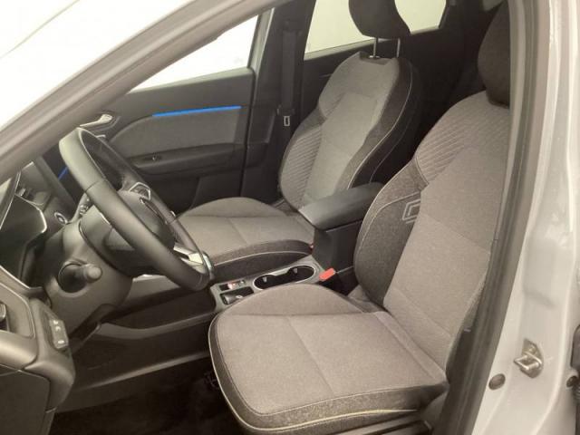 Renault Captur image 9