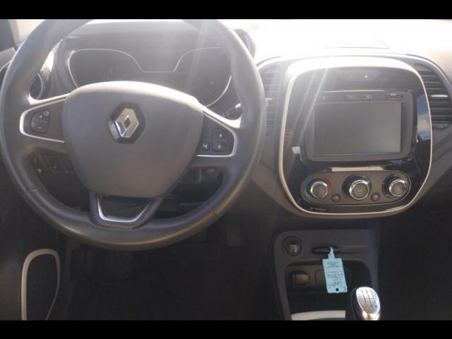 Renault Captur image 2