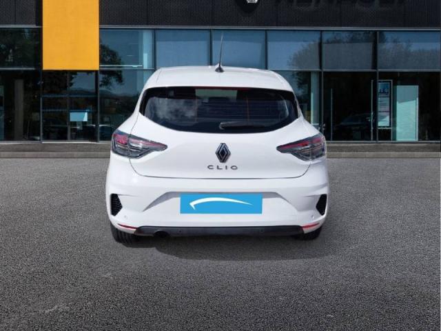 Renault Clio image 2
