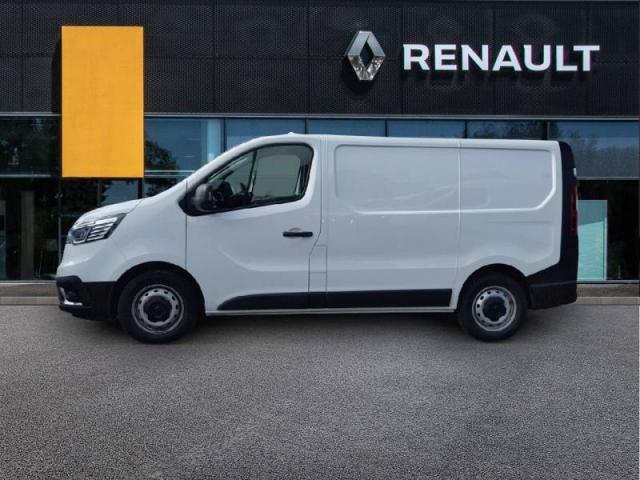 Renault Trafic image 2