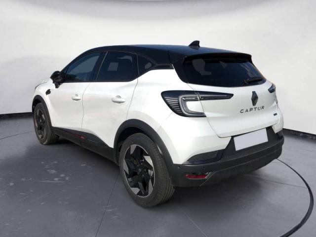 Renault Captur image 1