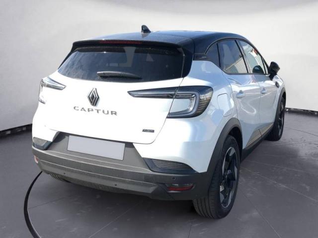 Renault Captur image 9