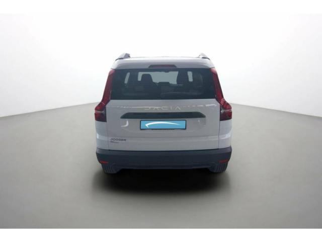 Dacia Jogger image 1