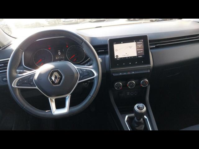 Renault Clio image 2