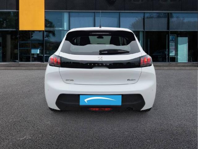 Peugeot 208 image 7