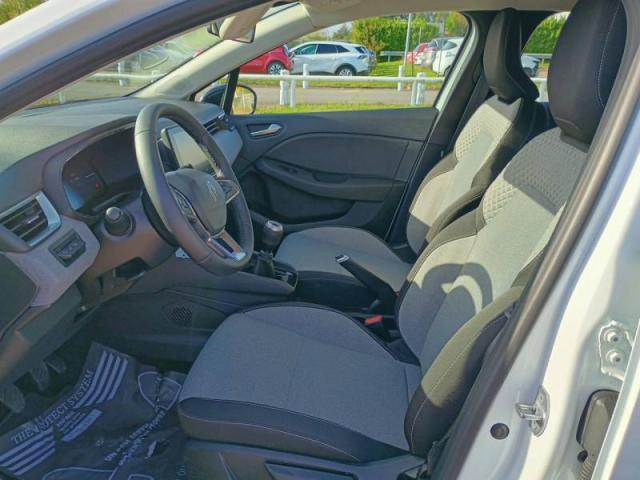 Renault Clio image 6