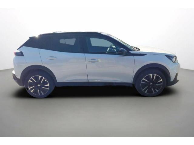 Peugeot 2008 image 8