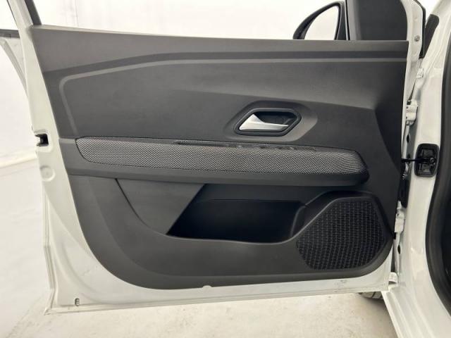 Dacia Sandero image 1