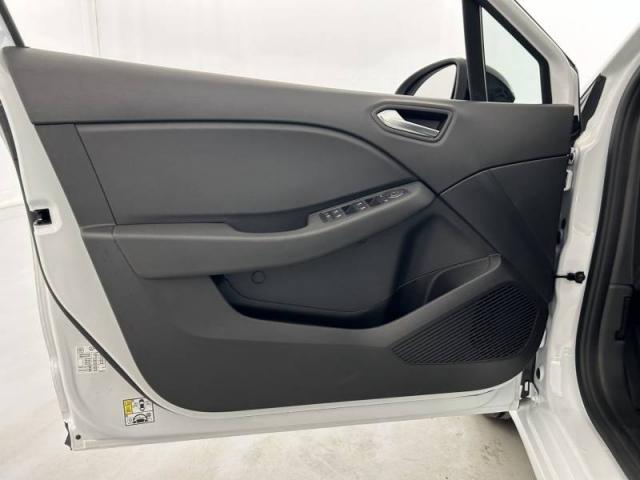 Renault Clio image 1