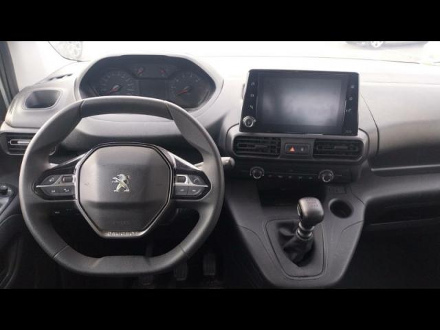 Peugeot Rifter image 1