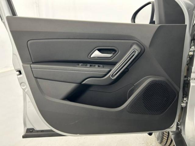 Dacia Duster image 1