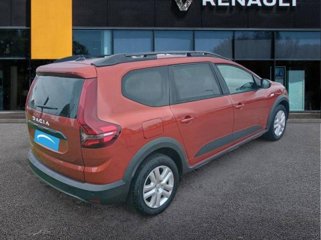 Dacia Jogger image 1