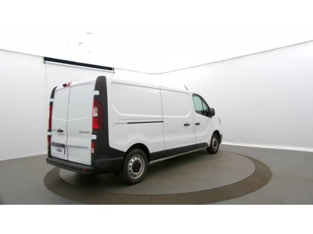 Renault Trafic image 8