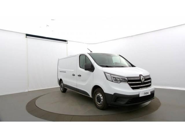 Renault Trafic image 1