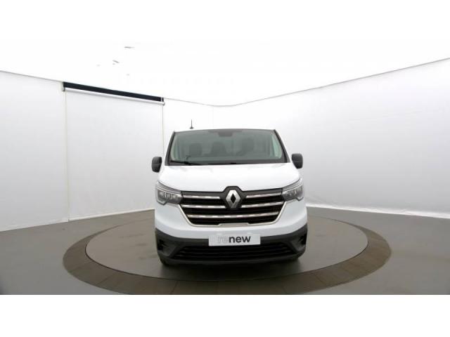 Renault Trafic image 9