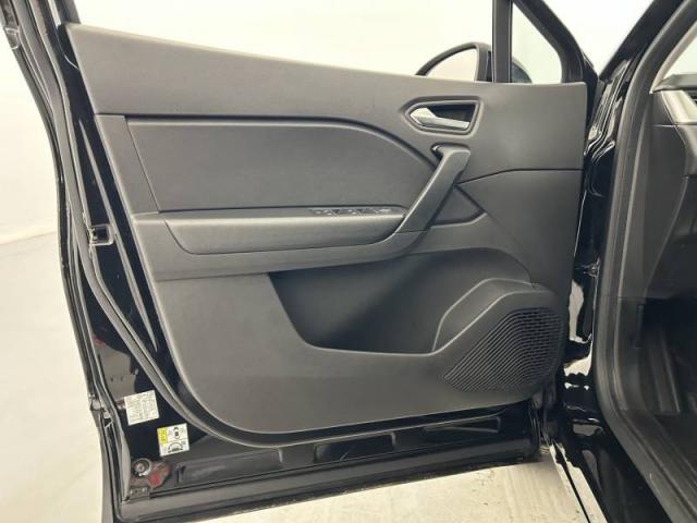 Renault Captur image 1