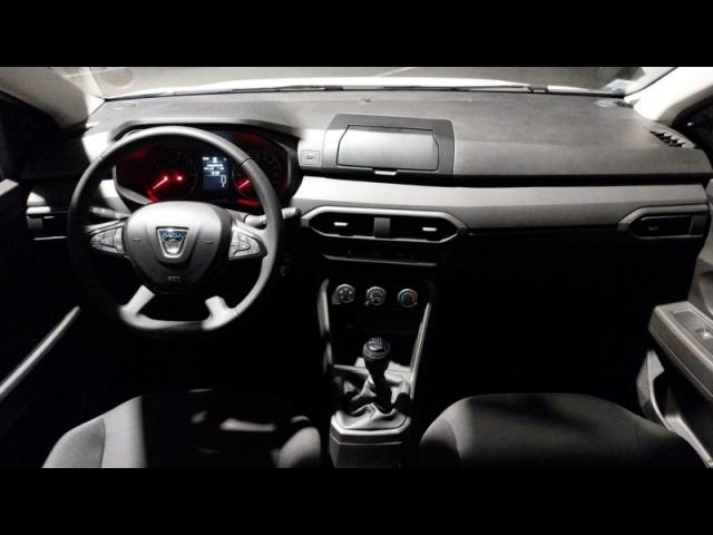 Dacia Sandero image 8