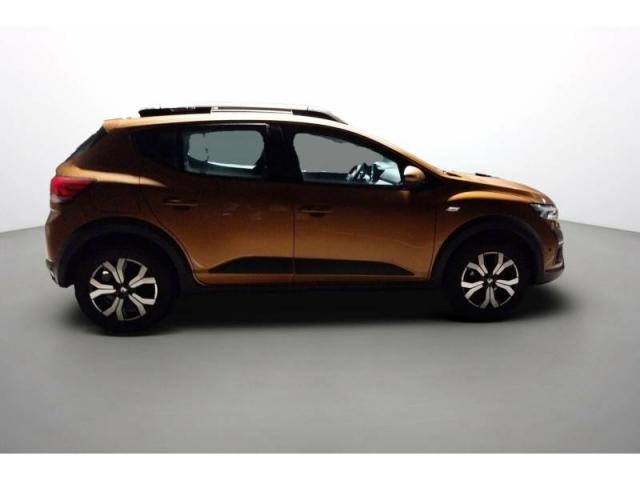 Dacia Sandero image 2