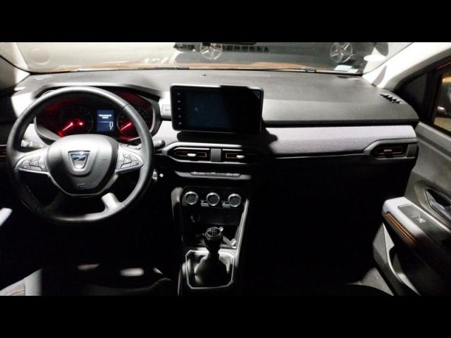 Dacia Sandero image 7