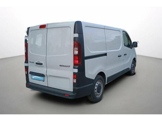 Renault Trafic image 1