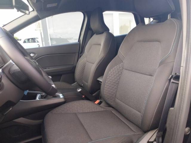 Renault Captur image 9