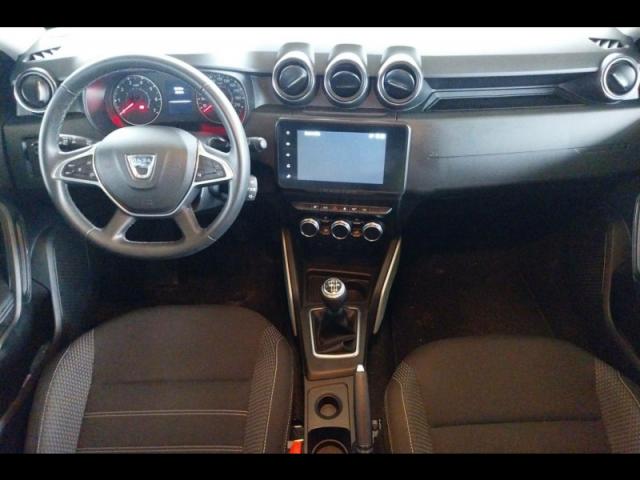 Dacia Duster image 2