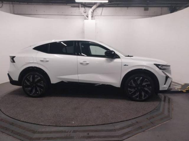 Renault Rafale image 8