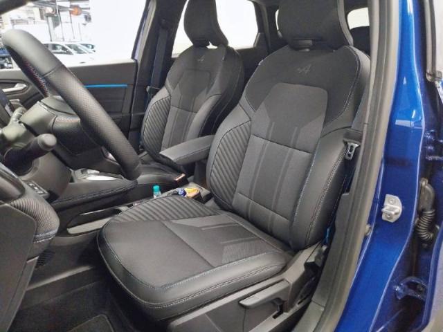 Renault Captur image 2