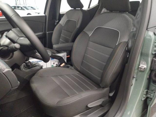 Dacia Sandero image 2